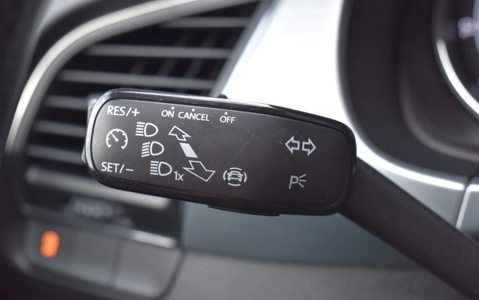 Skoda Fabia cena 36900 przebieg: 177164, rok produkcji 2019 z Poznań małe 742